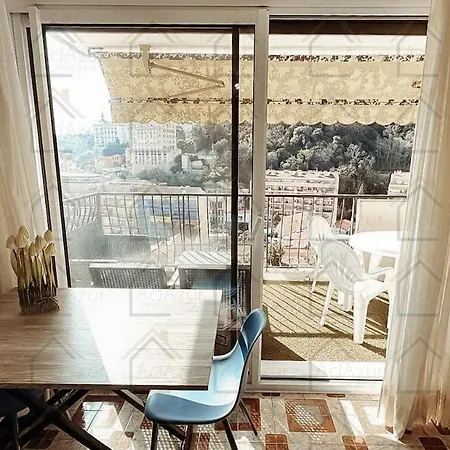 Apartament Patrice Studio, Calme, Parking, Climatisation, Vue Panoramique Mentona